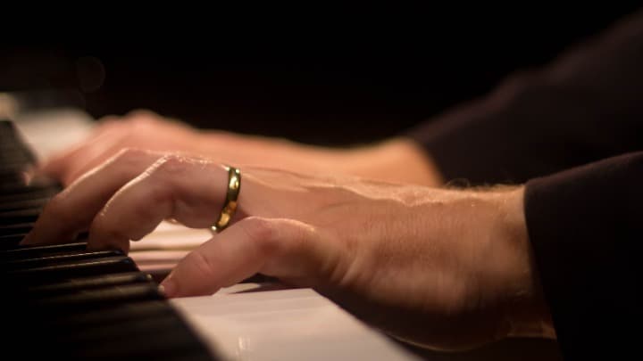 Behind the concerto March edition! Rhapsody on a theme of Paganini, subscriber exclusive!